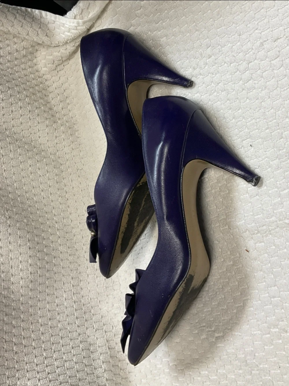 Proxy Dark purple,leather.